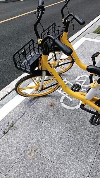 美团共享单车游戏截图