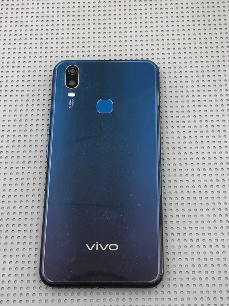 vivoY3是什么档次缩略图