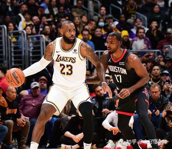 nba湖人火箭游戏截图
