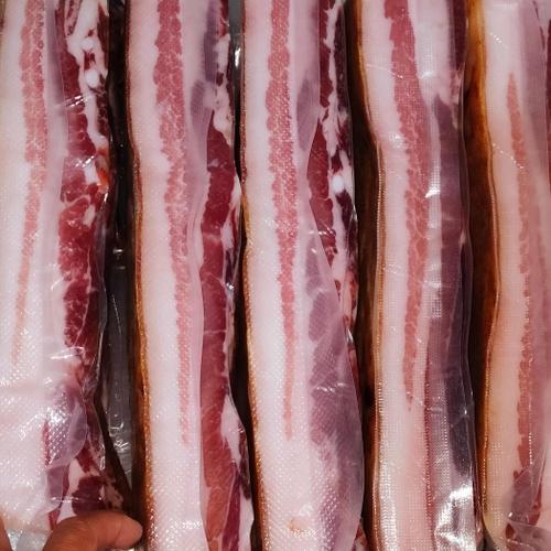云南腊肉图片