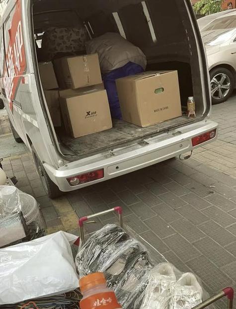 搬家找货拉拉便宜还是搬家公司便宜缩略图