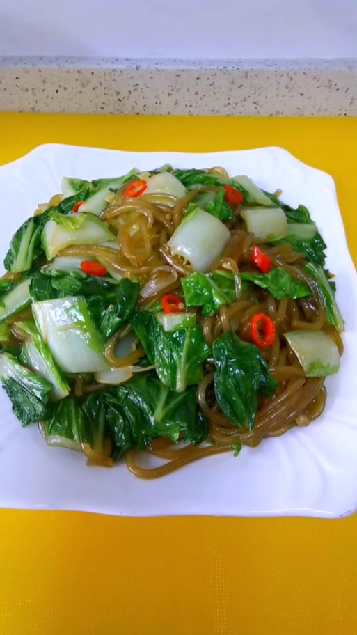 怎样素炒白菜粉条好吃缩略图