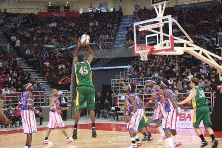 哈林篮球队nba比赛视频缩略图