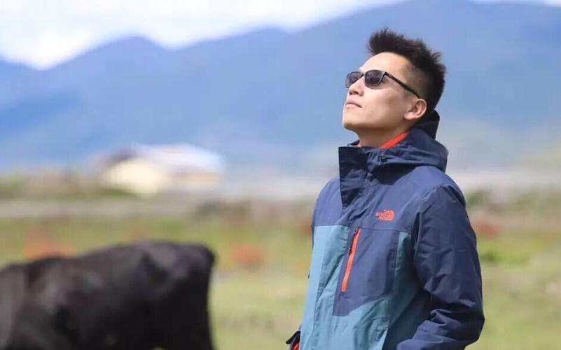 奇妙旅行家小鹏微博缩略图