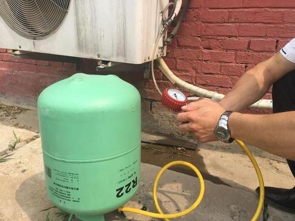 附近空调加氟上门电话