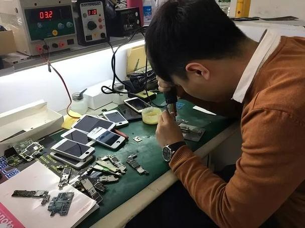 最近的手机维修店