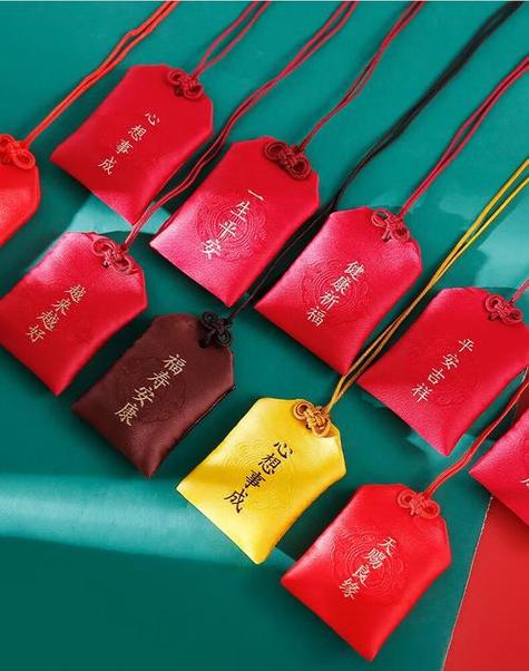 寺庙求的福带放哪里好缩略图
