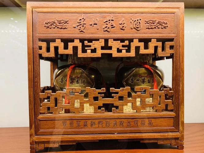 茅台巴拿马90周年纪念酒世纪殊荣