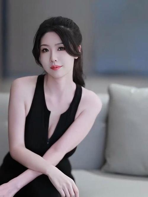 系统之丑女逆袭女神缩略图