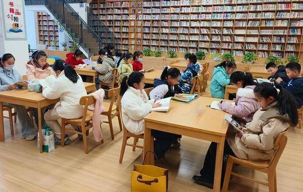 轻国阅读缩略图