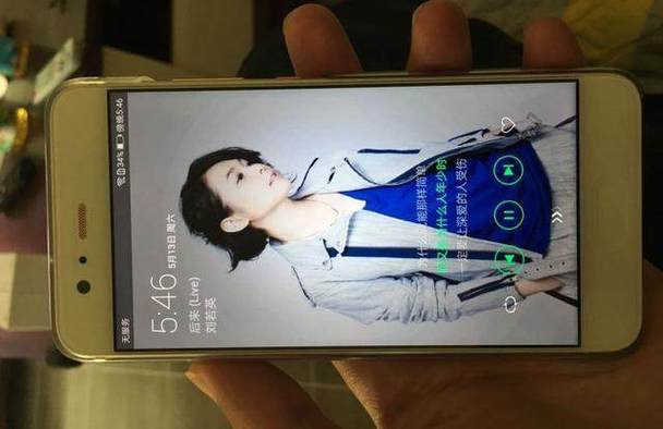 视频30fps是不是比60fps亮