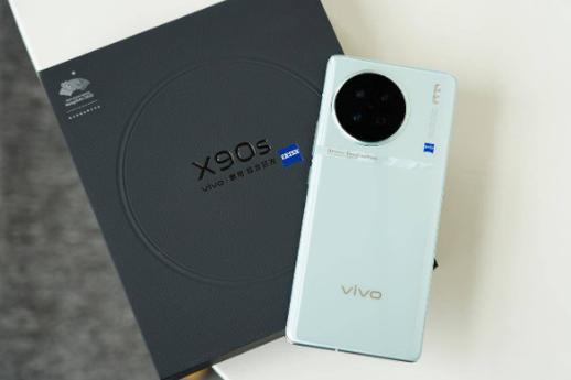 vivo手机s和x系列哪个好图标