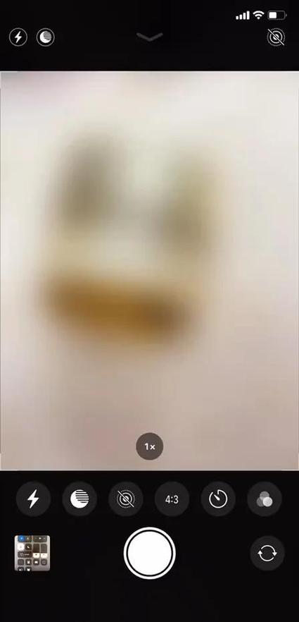 苹果十一拍照怎么调整方形