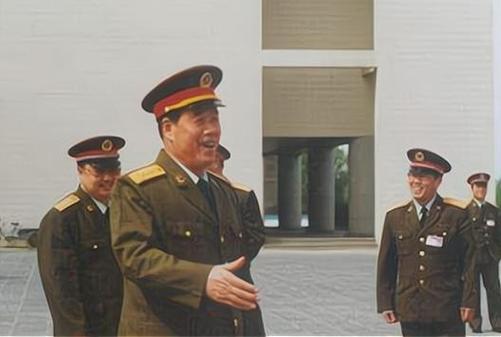 兰州军分区问大其
