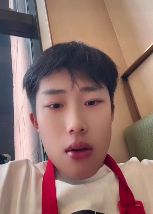 姚哲禹小九搞笑视频