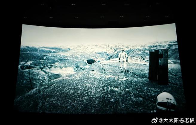 星际穿越4k高清电影缩略图
