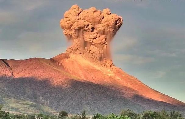 火山直播隐身健在哪