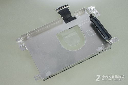 外星人笔记本后盖螺丝拧不下来缩略图