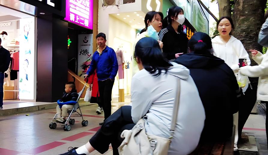 刷访客的企鹅乐园软件图标
