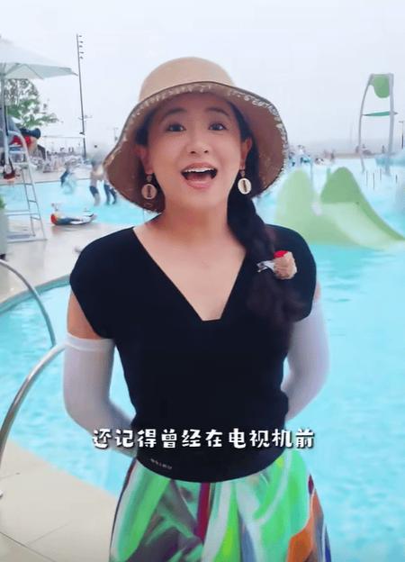 月亮姐姐的真实姓名缩略图