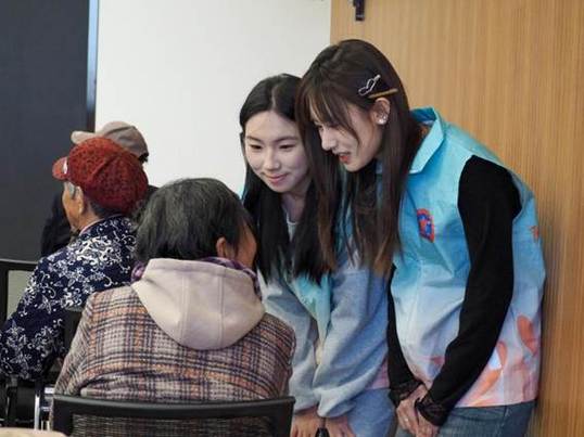 聊天社区缩略图