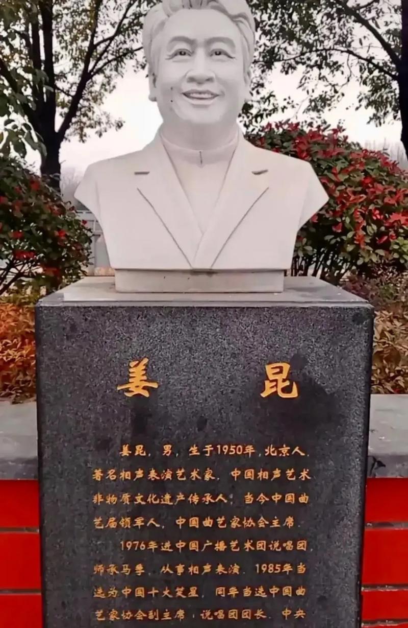 照片塑像多少钱