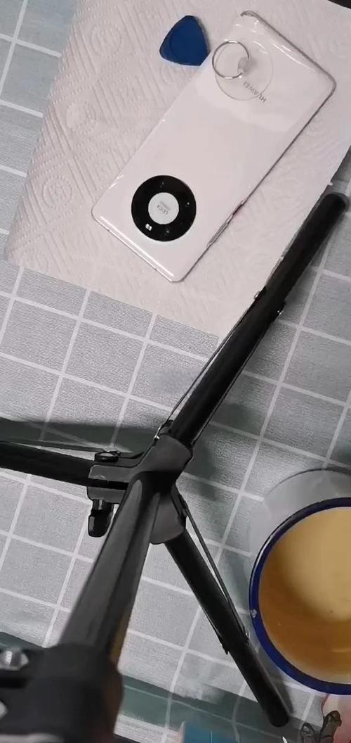 华为手机怎么拆卸后盖游戏截图