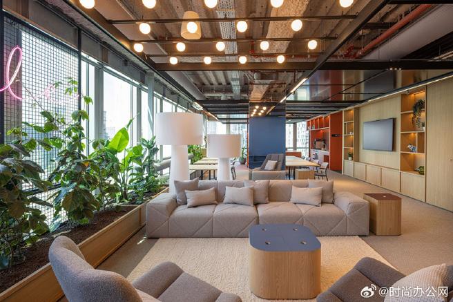 谷歌空间游戏截图