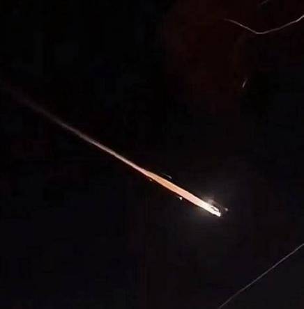 安卓手机如何拍流星雨