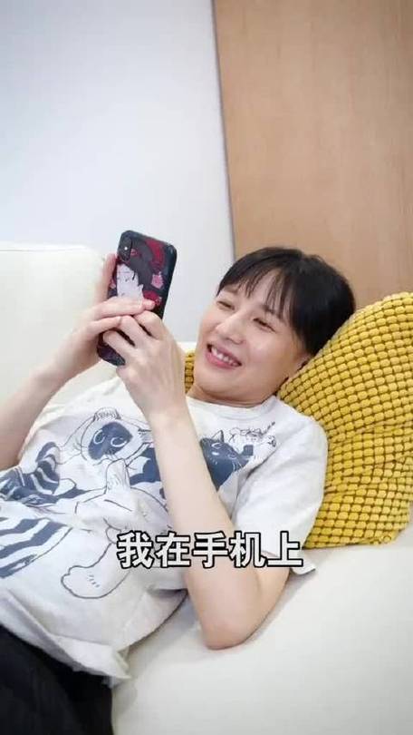 papi酱的搞笑小视频缩略图