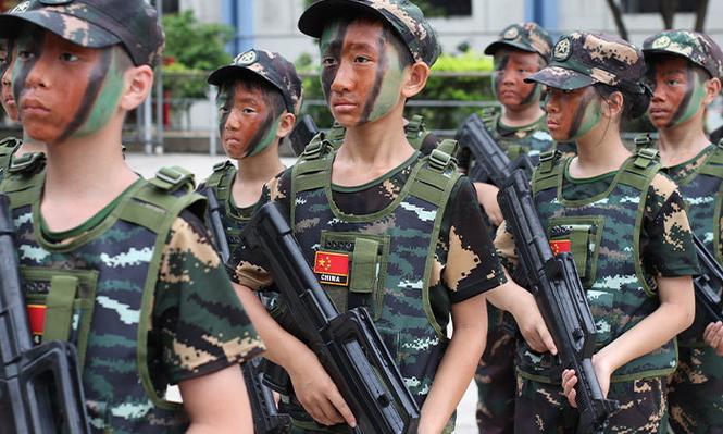 武警和解放军哪个更安全