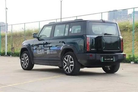 四驱越野车15—20万缩略图