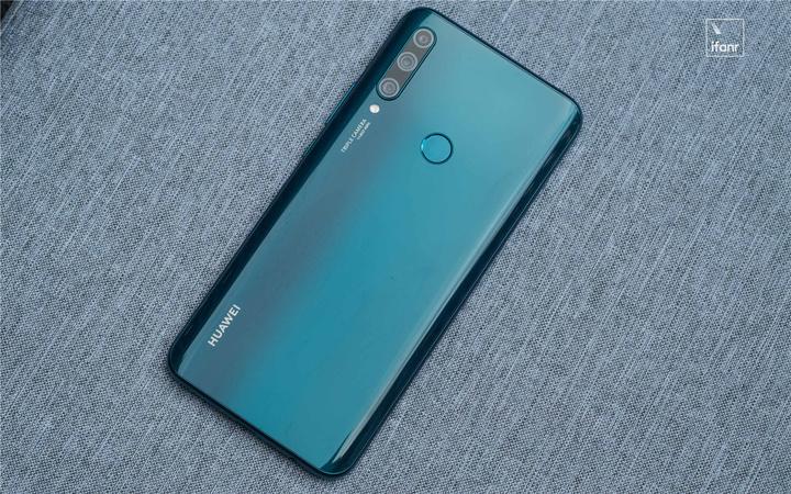 华为手机畅享10plus缩略图