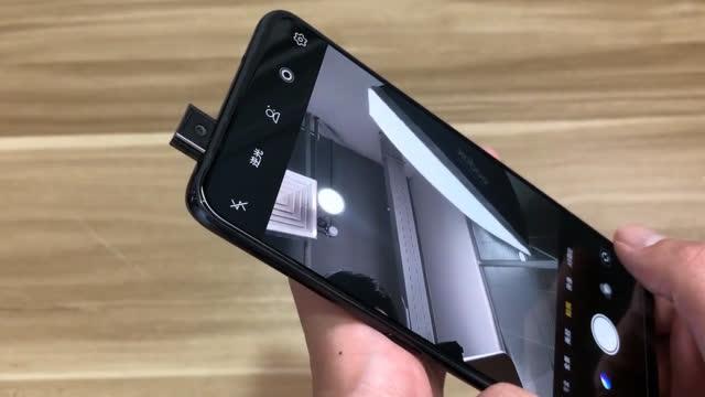 vivo摄像头可以伸缩的是哪一款图标