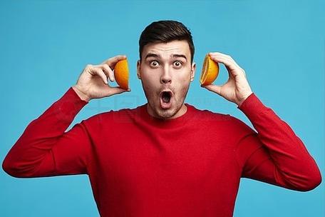 喜欢吃橙子的男人性格游戏截图