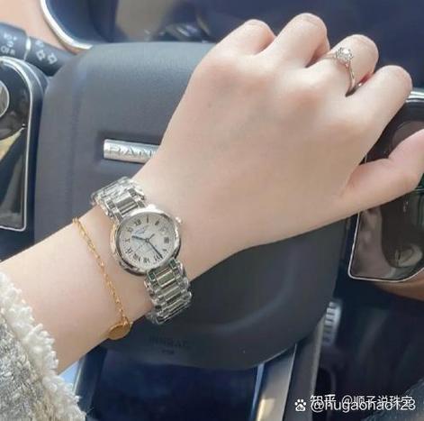 一只手表一只手链怎么戴图标