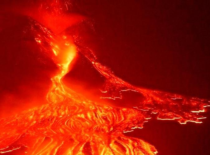 火山喷发物是什么
