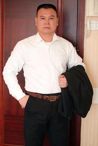 胖壮中年熊缩略图