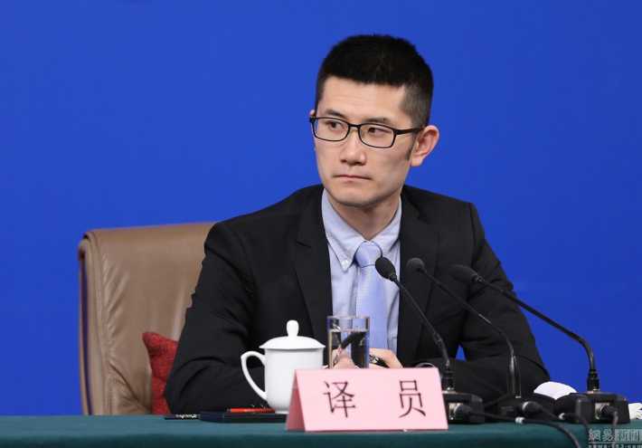 随军后她做最美翻译官