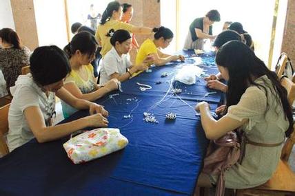 缝衣服手工活外发加工图标