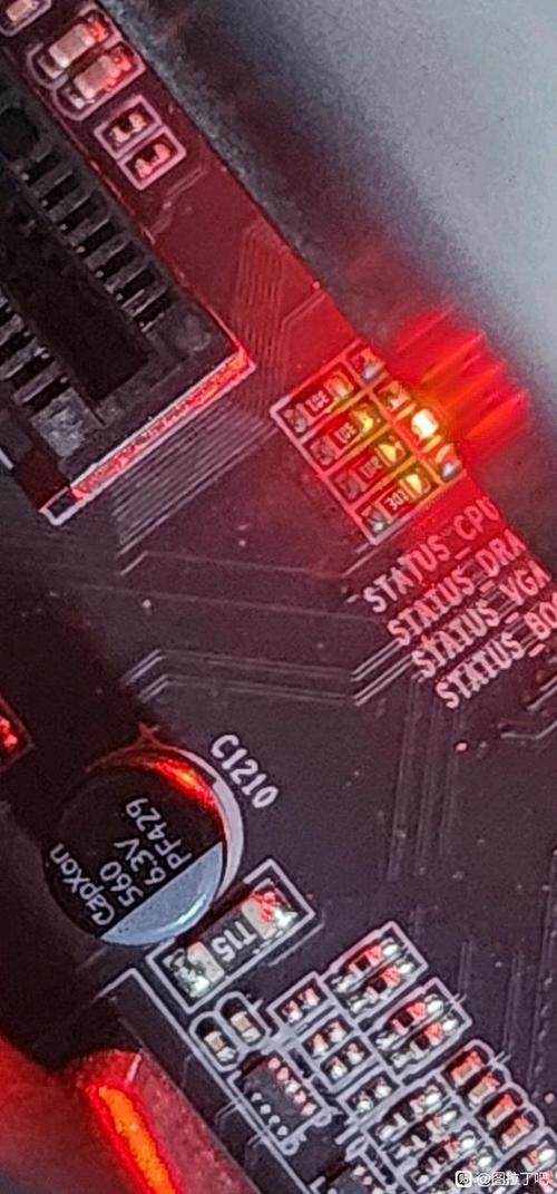 主板灯一直亮缩略图