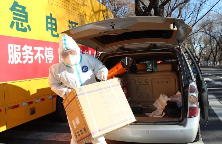 附近汽车维修可以提供搭电服务的