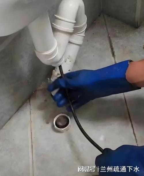水龙头维修上门服务24小时缩略图