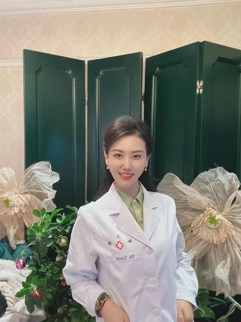 兄弟的医生妻子苏雨涵小说更新时间