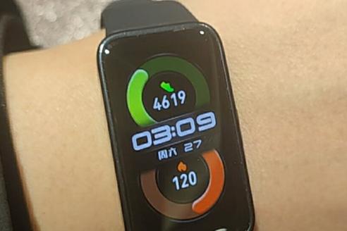 华为运动健康ios版没有表盘市场