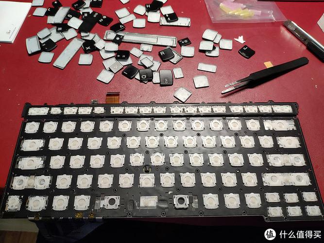 电脑圆口键盘不能用怎么修