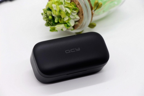 qcy蓝牙耳机充电仓充不进去电缩略图