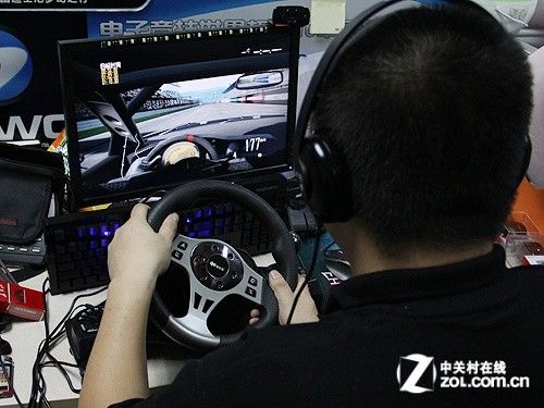极品飞车方向盘设置图标