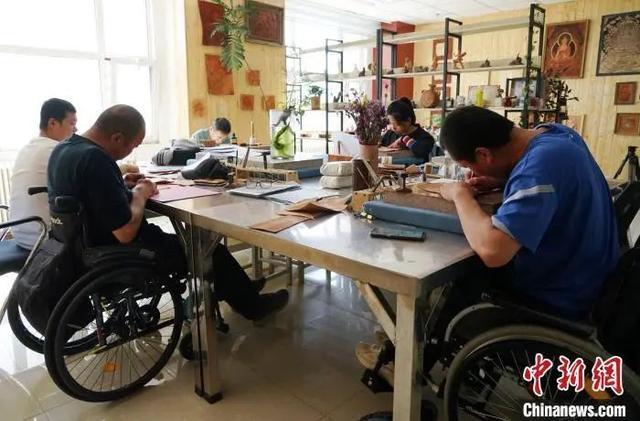 残疾人的工作缩略图