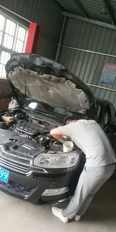 冷车加速抖动缩略图